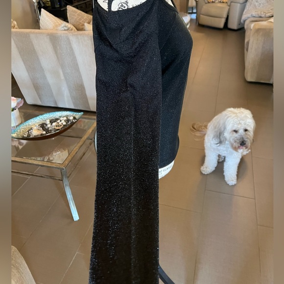 🆕 DKNY Black shimmery Top - Picture 6 of 14